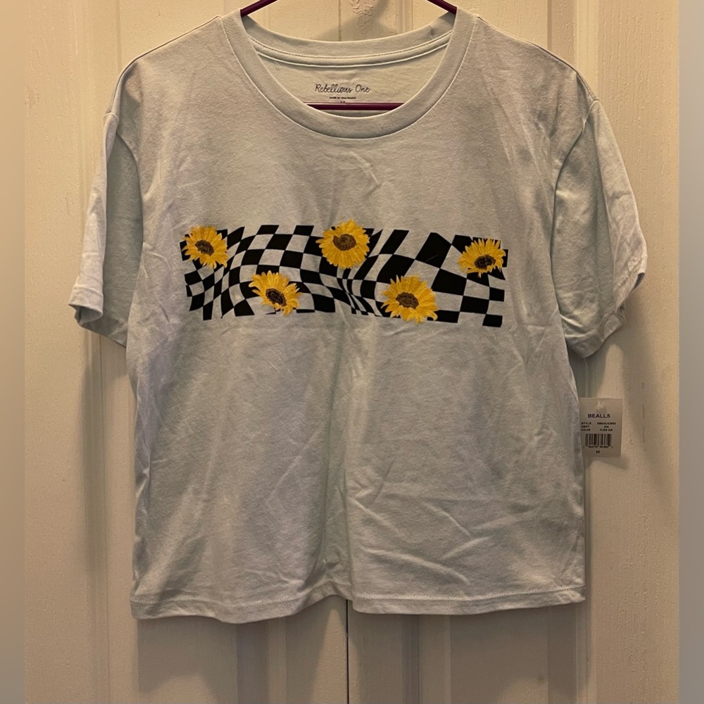 Rebellious One Sunflower🌻 Checkered 🏁 Graphic Tee/Crop Medium